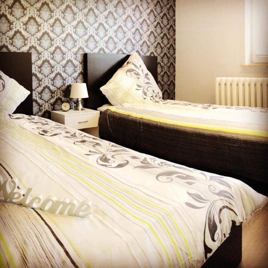 Sezer B&a Ug Bed & Breakfast